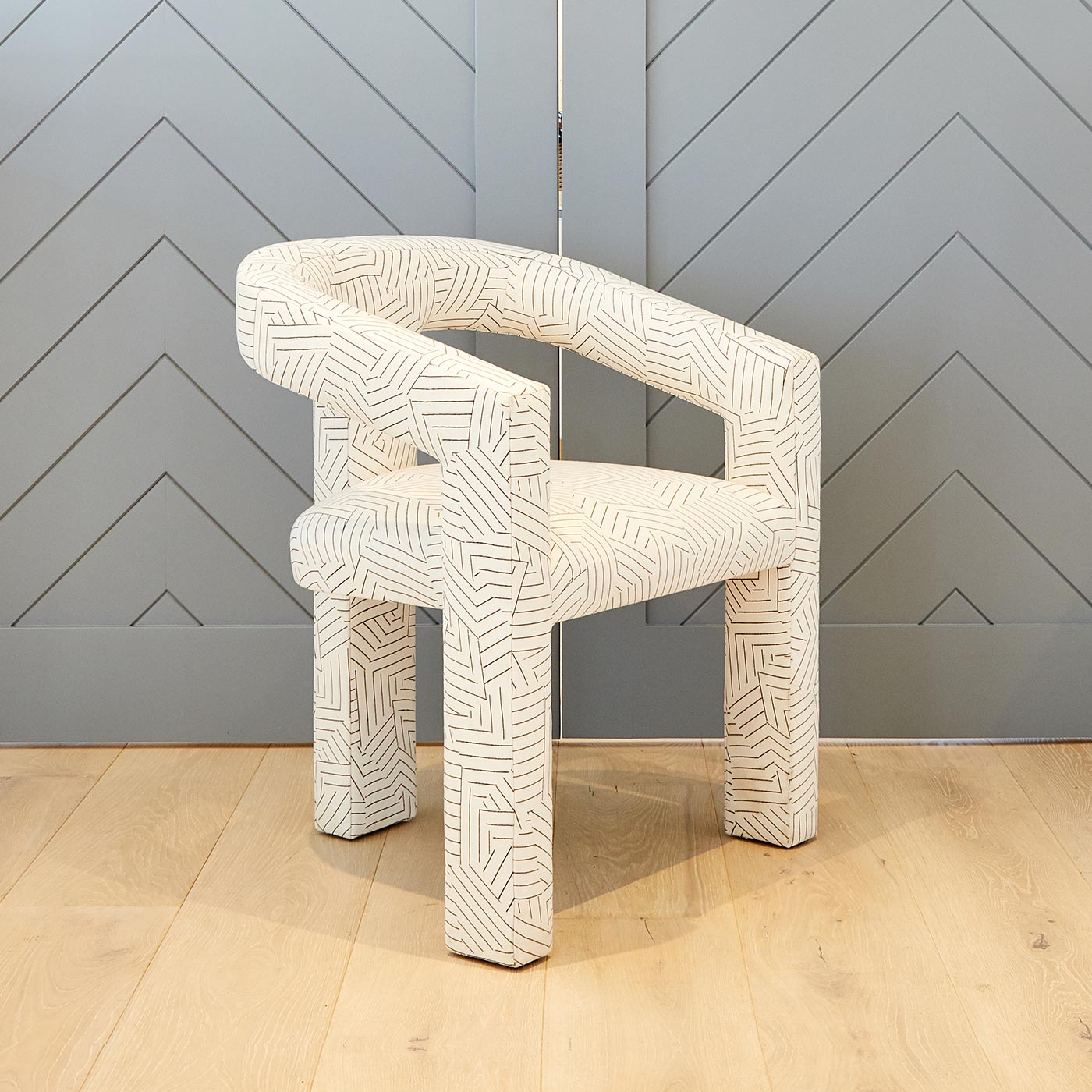 ROSIE CHAIR