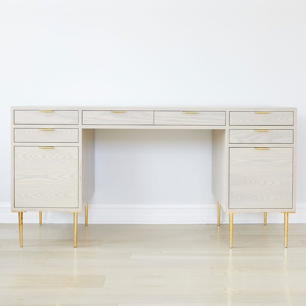 SOPHI DESK